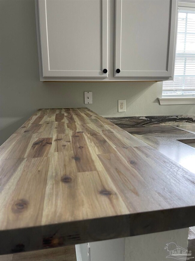 2475 Trailwood Dr, Cantonment, FL 32533 - photo 3