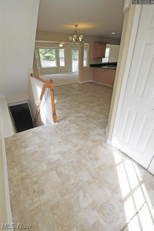 1560 E 254th St, Euclid, OH 44117 - photo 2