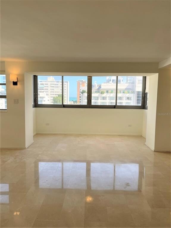10 Victoria Plaza unit 8, San Juan, PR 00907 - photo 3
