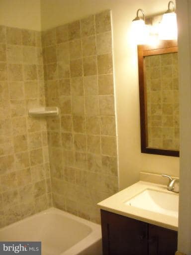 9309 Boyds Turn Rd, Owings, MD 20736 - photo 2