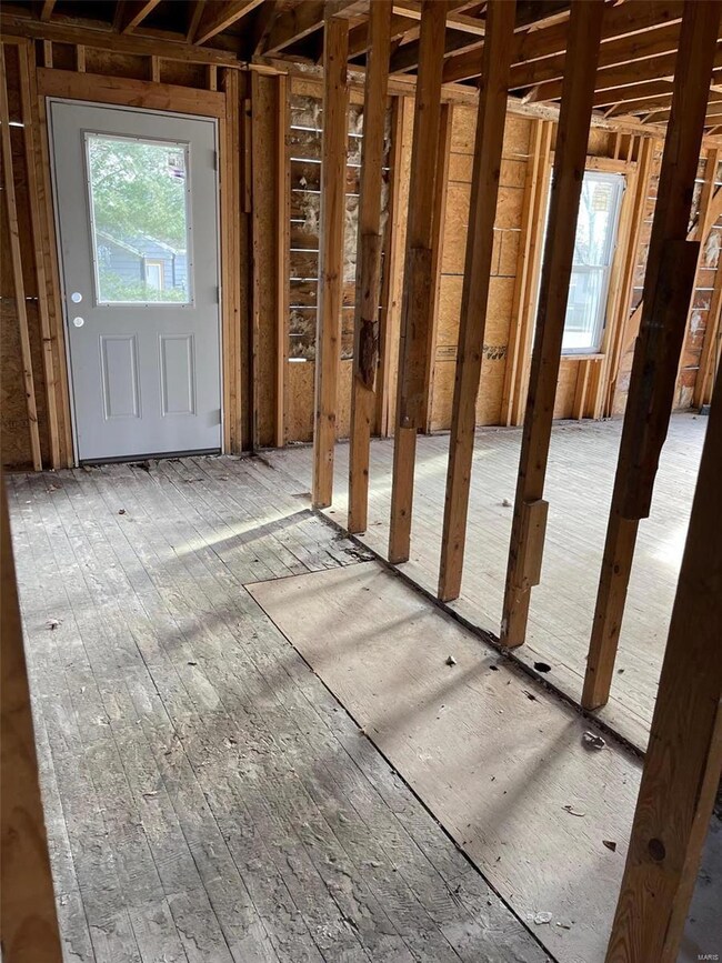 B Side Entry