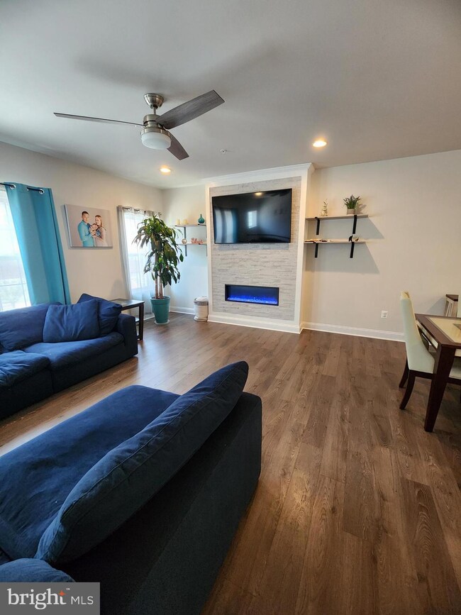 1520 Witchhazel Cir, Gambrills, MD 21054 - photo 3