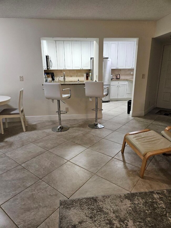 10690 NW 14th St unit 126, Plantation, FL 33322 - photo 4