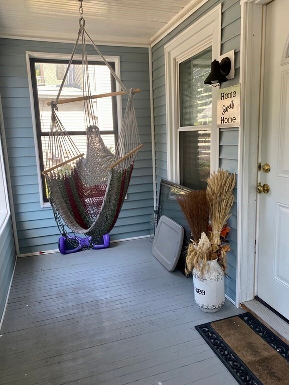 27 Fairview Ave, Lynn, MA 01904 - photo 6