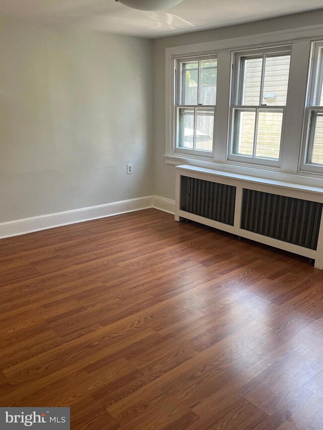 235 Callanan Ave, Bryn Mawr, PA 19010 - photo 7