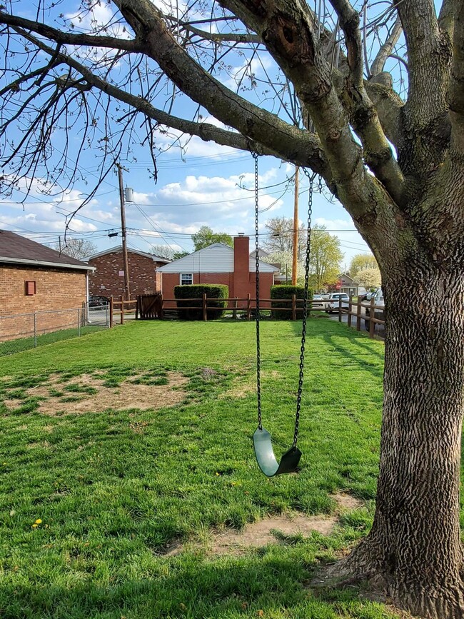 832 E Mulberry St, Lancaster, OH 43130 - photo 7