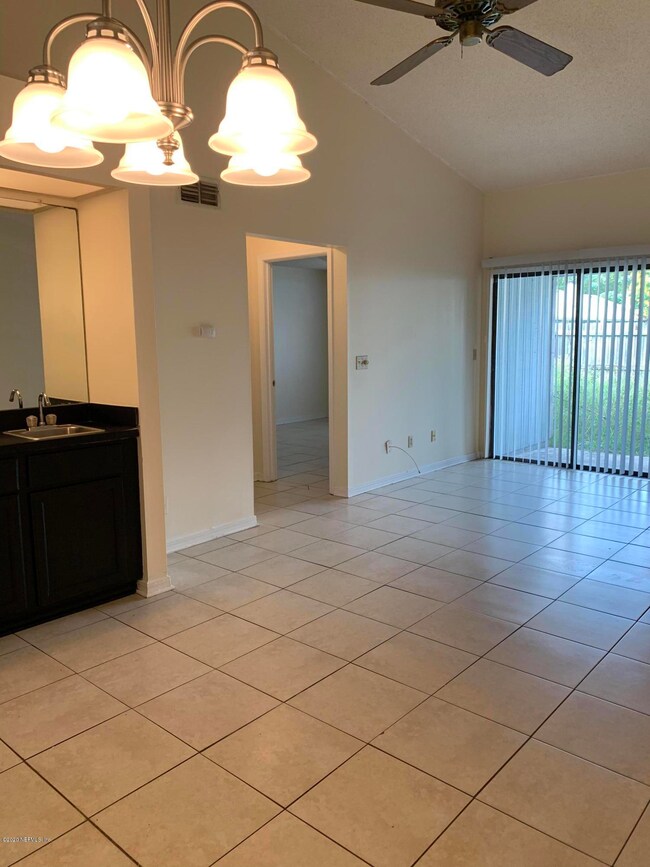 5123 Indian Lakes Ct unit 2, Jacksonville, FL 32210 - photo 6