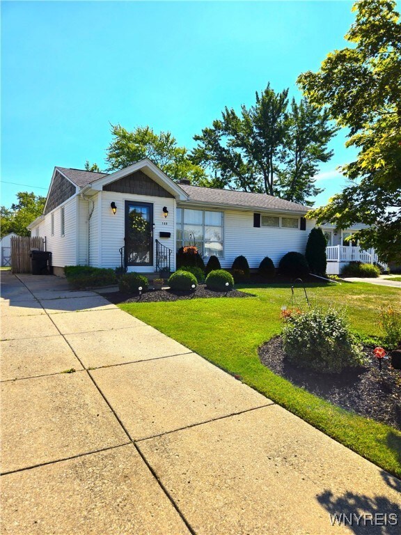 140 Thurston Ave, Buffalo, NY 14217 - photo 3