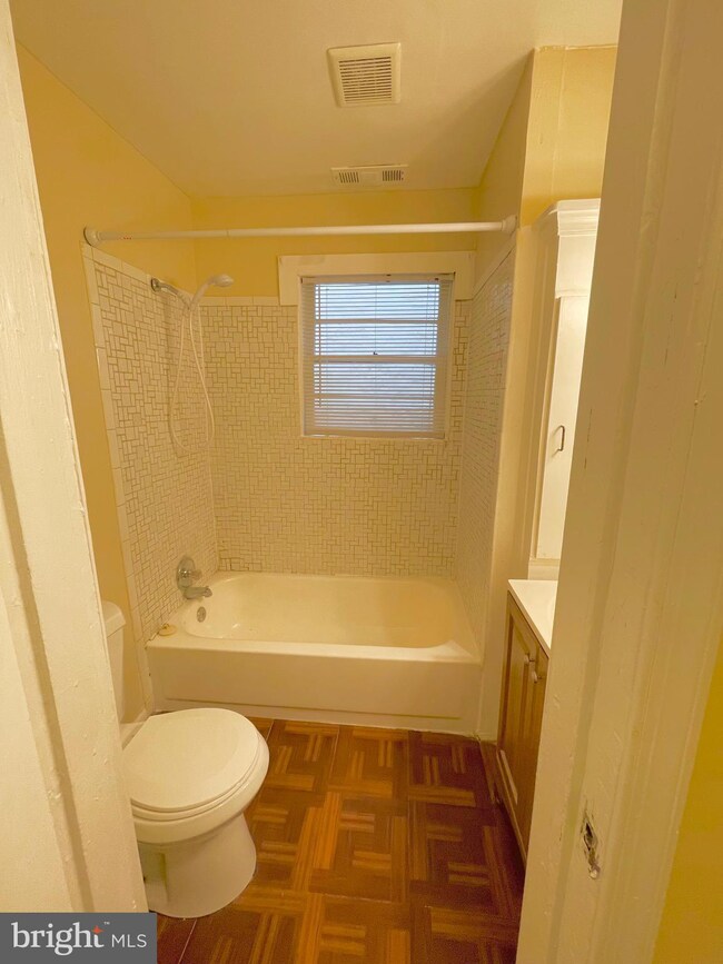 34 O St NW unit B, Washington, DC 20001 - photo 5