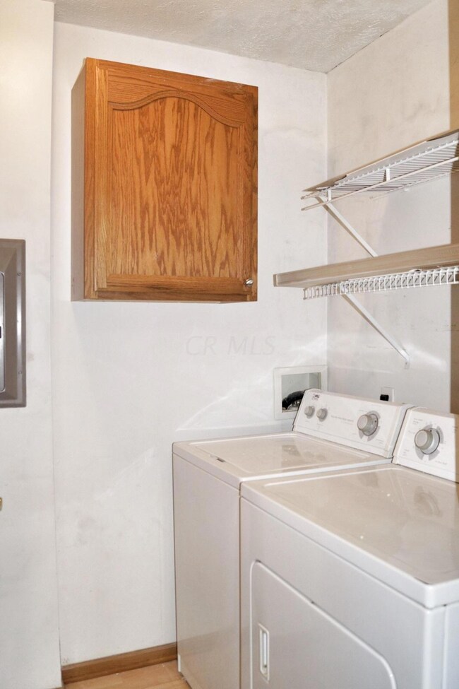 683 Milcrest Dr unit 683, Marysville, OH 43040 - photo 5