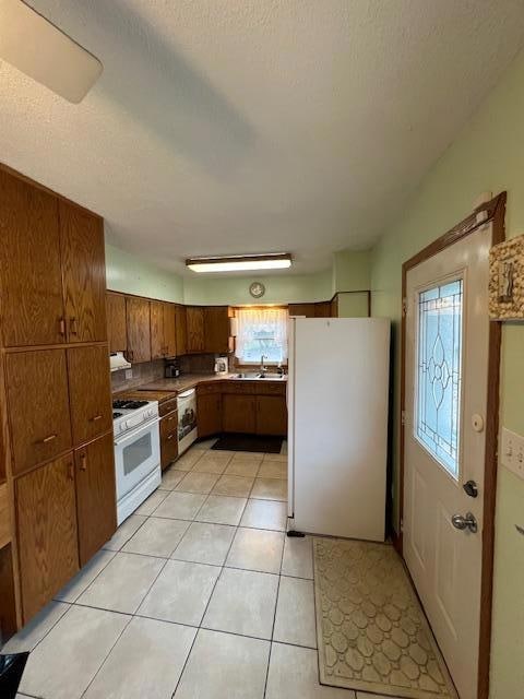 10880xx S Shore Dr, Plymouth, MN 55441 - photo 6