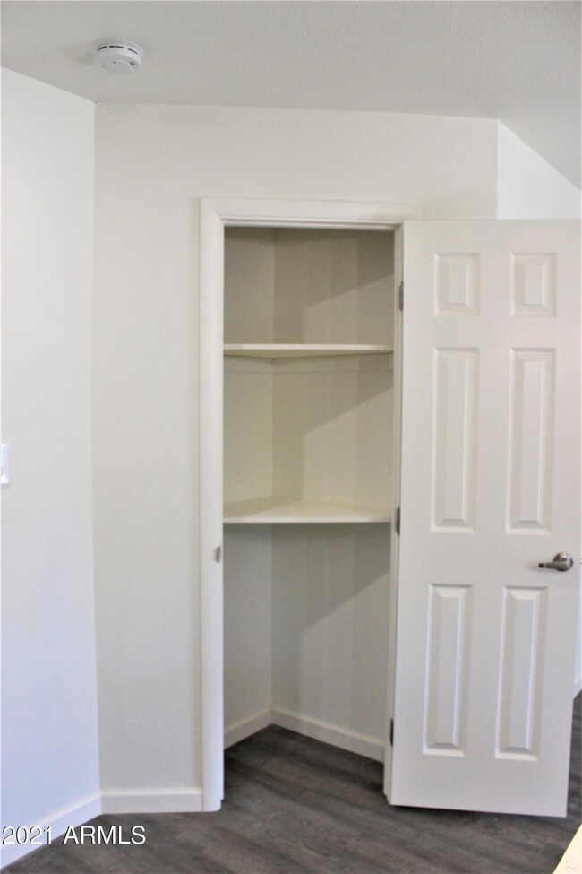 Kitchen pantry