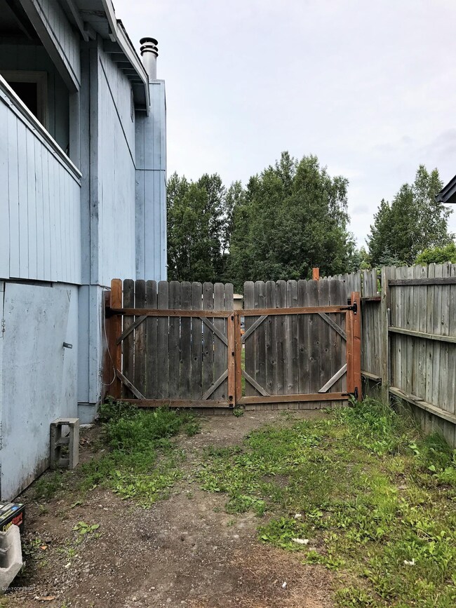 Side yard