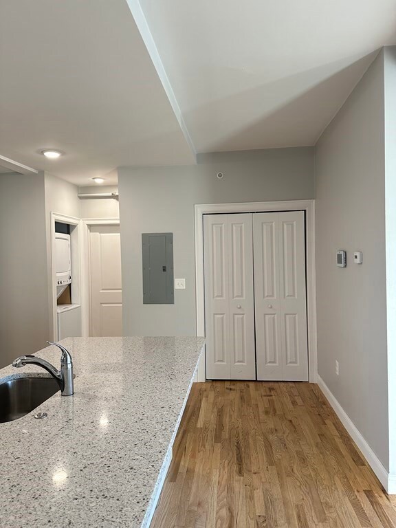 20 Locust St unit 206, Danvers, MA 01923 - photo 3