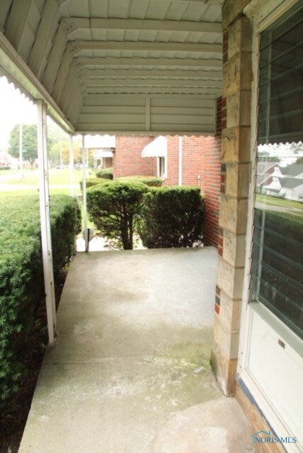 Covered Front Porch