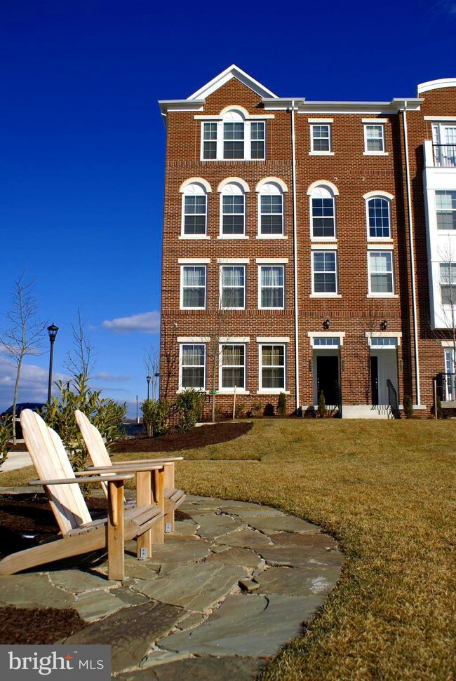 2932 Finsbury Place unit 110, Fairfax, VA 22031 - photo 6