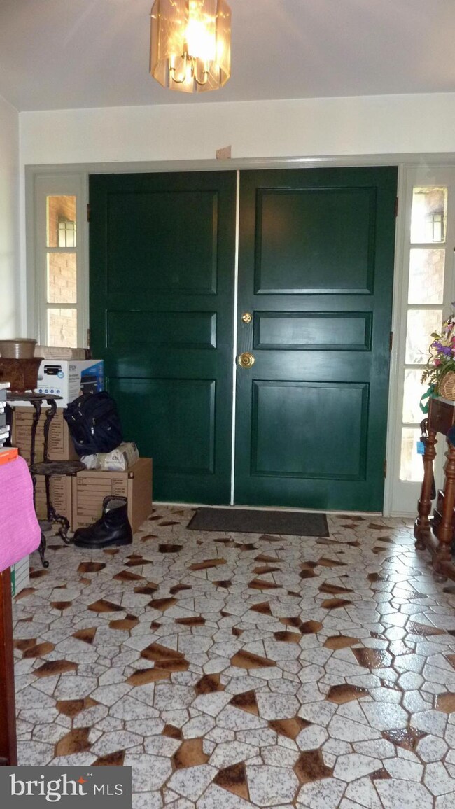 2312 Spencerville Rd, Spencerville, MD 20868 - photo 3