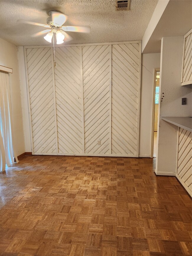 1904 Chelsea Ct, Rosenberg, TX 77471 - photo 5