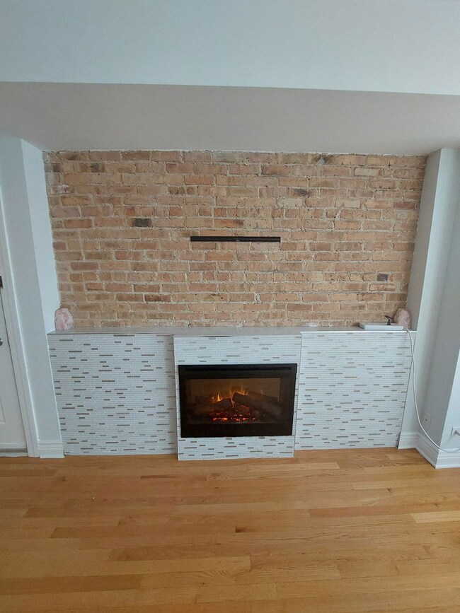 6100 N Mozart St unit 3, Chicago, IL 60659 - photo 4