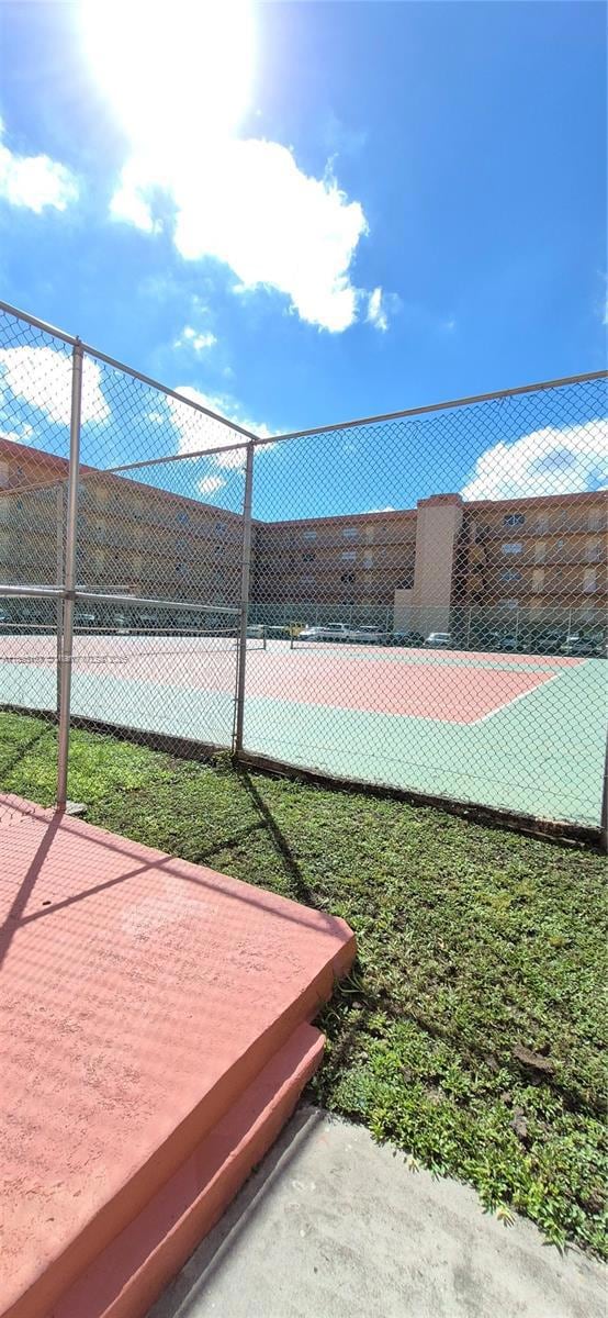 1850 W 56th St unit 2410, Hialeah, FL 33012 - photo 3