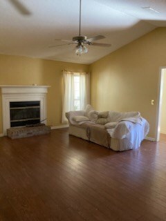 1112 Karen Ln, Douglas, GA 31533 - photo 4