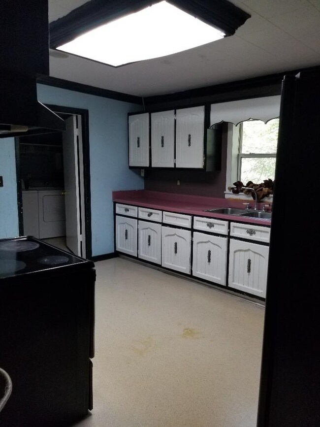 1303 4th St SE, Cullman, AL 35055 - photo 7