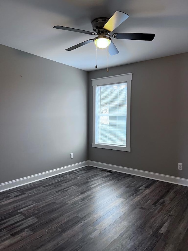 201 Jones St, Dalton, GA 30720 - photo 6