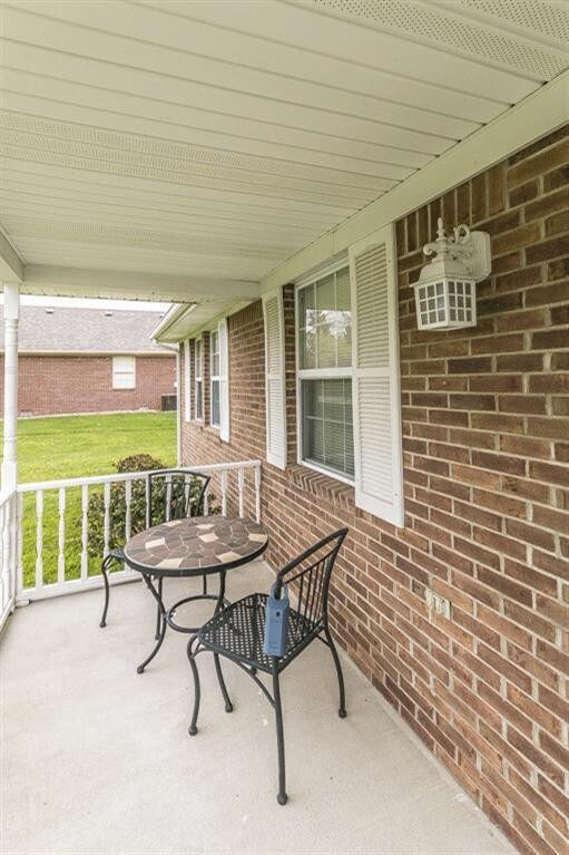 127 S Cumberland St, Berea, KY 40403 - photo 6
