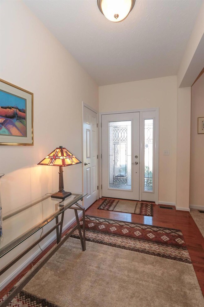 7739 Derbyshire Ct, Liberty Township, OH 45044 - photo 4