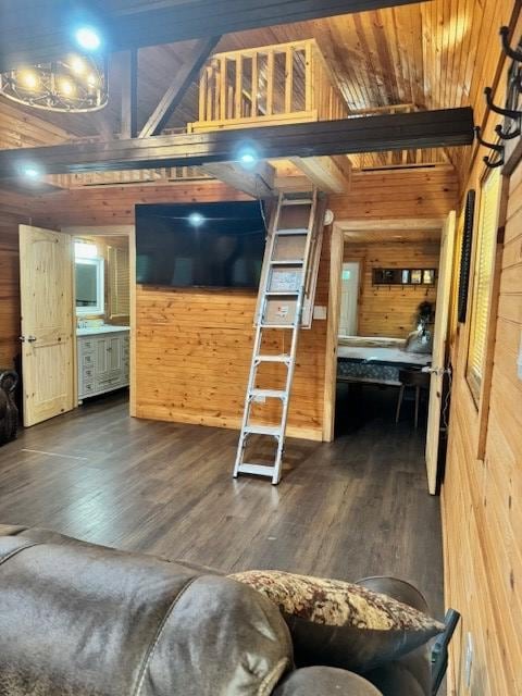 Loft Over Right Bedroom