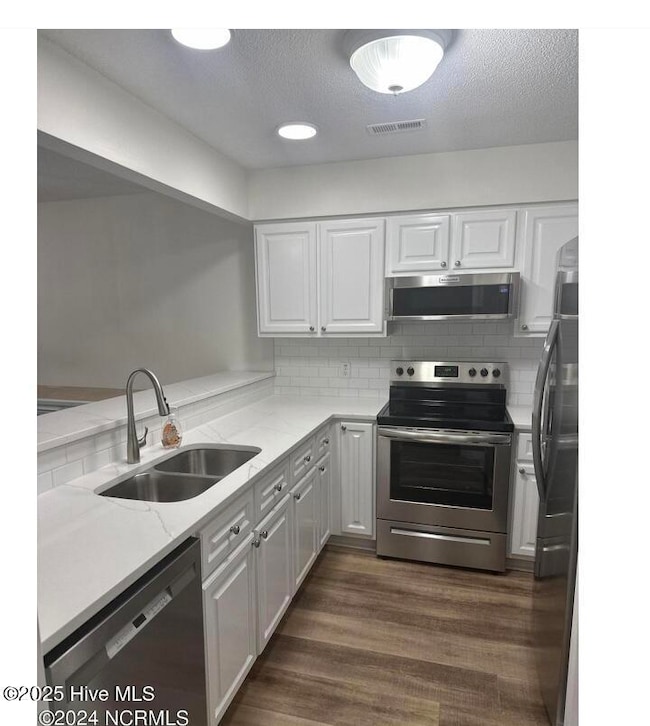 BF0EDF68-6B05-4E88-842A-331DB7E5870A