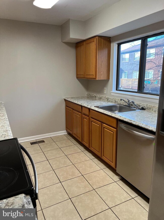 20 Bannock Ct, Randallstown, MD 21133 - photo 7