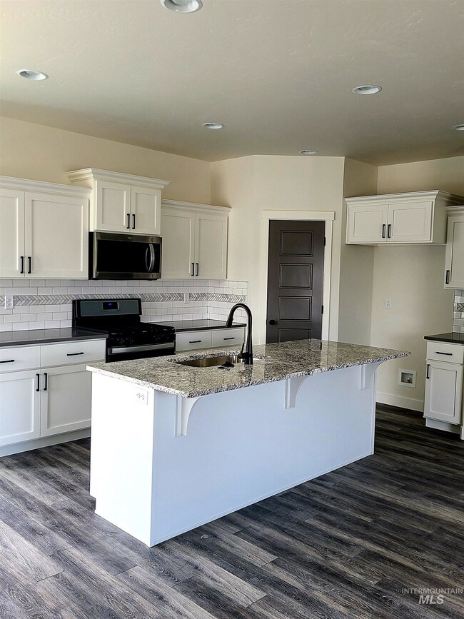 2428 Great Basin Way, Burley, ID 83318 - photo 4