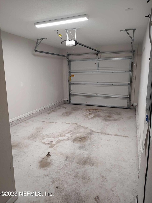 7812 Playschool Ln, Jacksonville, FL 32210 - photo 3