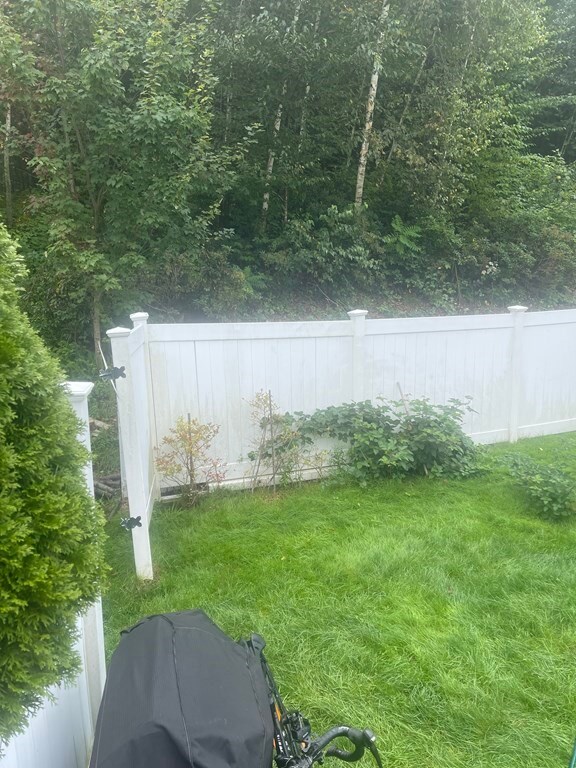 1 Sabina Cir, Rochdale, MA 01542 - photo 7