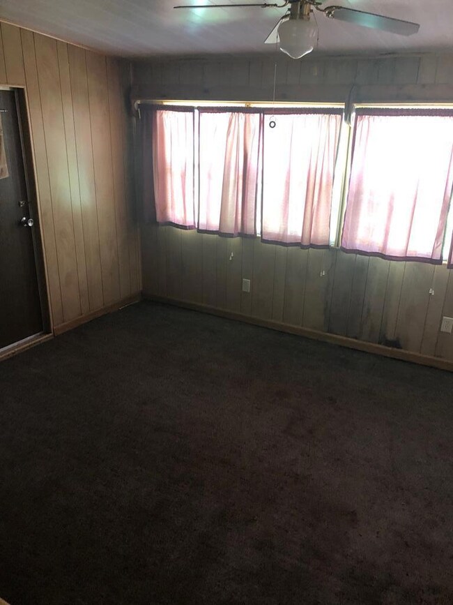 252 Wynn Dr, Albany, GA 31705 - photo 6