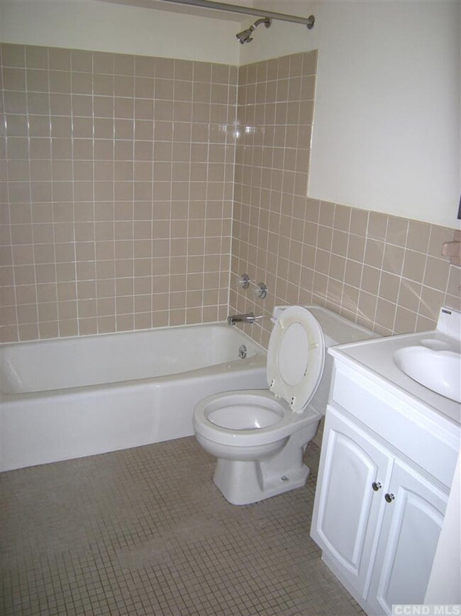 15 E Hunns Lake Rd unit 5C, Stanfordville, NY 12581 - photo 2