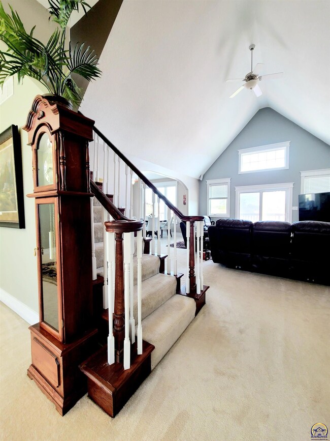 7830 SW Fairlawn Rd, Wakarusa, KS 66546 - photo 7