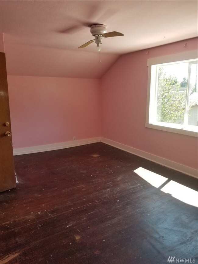 470 25th Ave, Longview, WA 98632 - photo 2