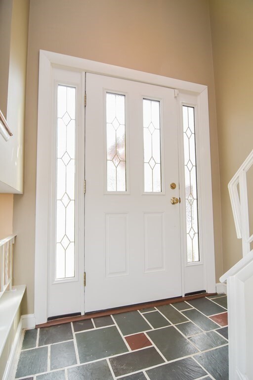 12 Mohawk St, Danvers, MA 01923 - photo 4