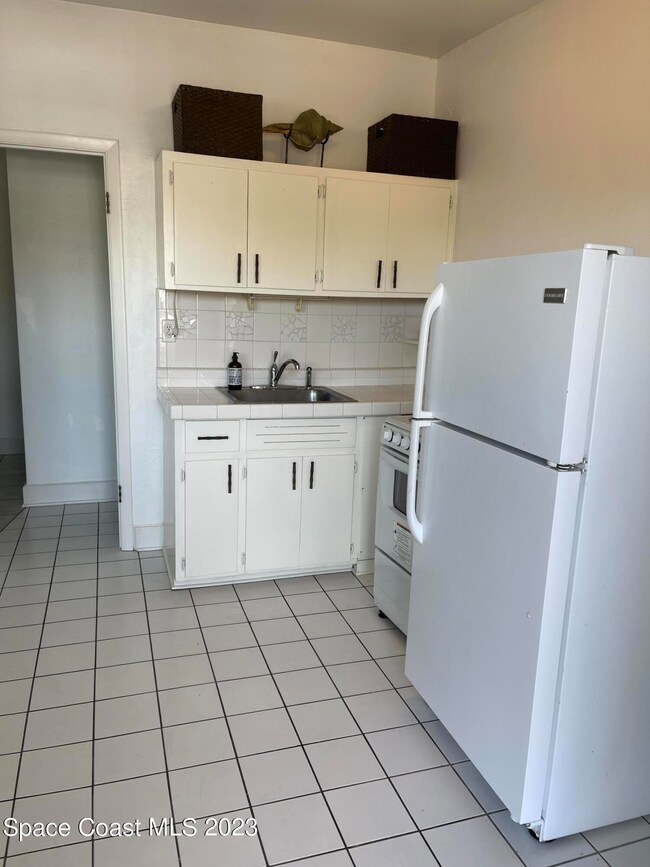 490 S Orlando Ave unit 18, Cocoa Beach, FL 32931 - photo 5