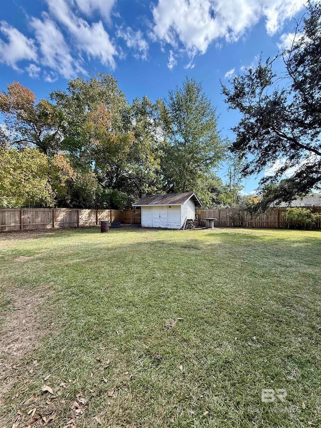 327 1st Ave, Saraland, AL 36571 - photo 4