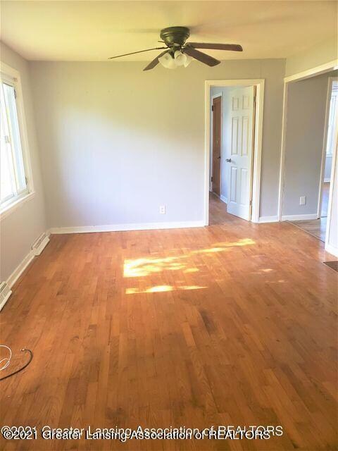 6051 Wise Rd, Lansing, MI 48911 - photo 7