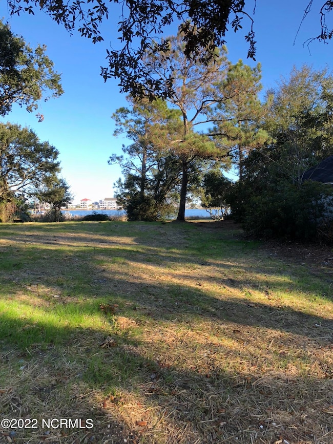 C37DD8B7-3C74-4BEB-A2ED-44D8C0D8485F