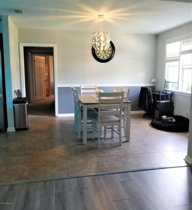 5320 Yerkes St, Jacksonville, FL 32205 - photo 3