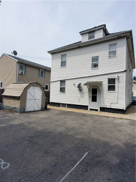 27 Donelson St, Providence, RI 02908 - photo 5
