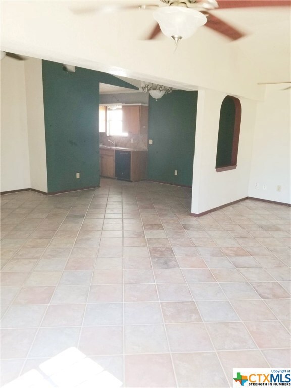 1906 Dennis St, Copperas Cove, TX 76522 - photo 7