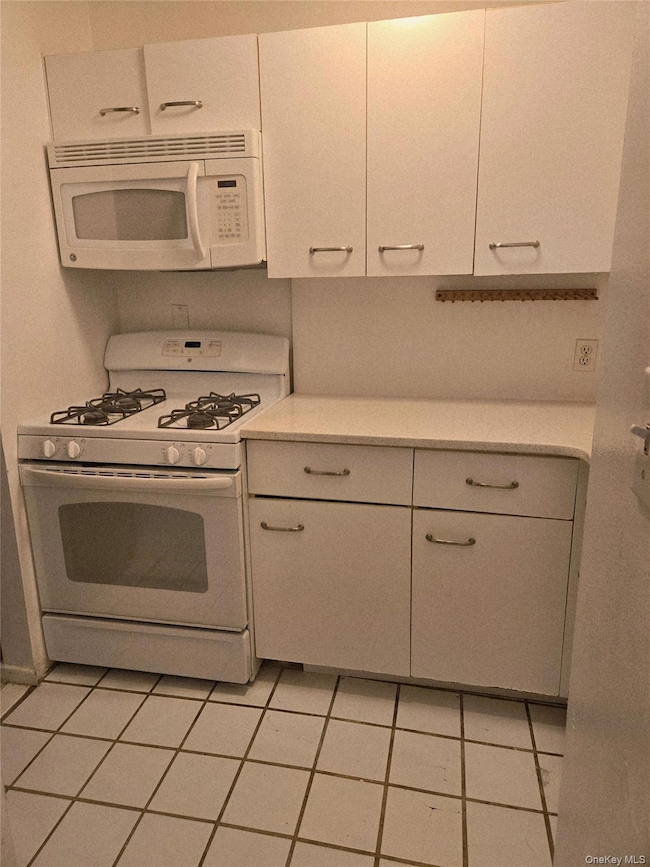 111-22 66th Ave unit 2C, Forest Hills, NY 11375 - photo 5