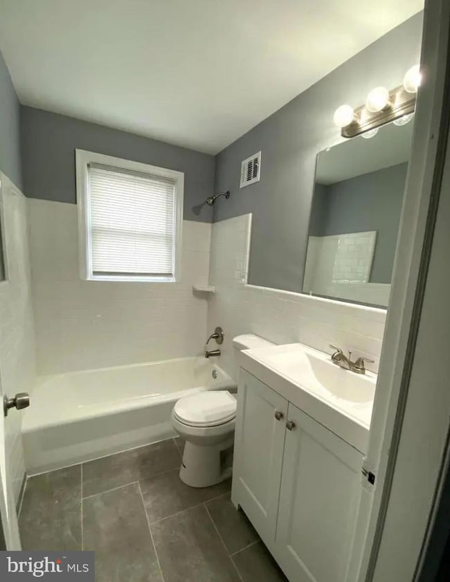 2162 Vailthorn Rd, Middle River, MD 21220 - photo 7