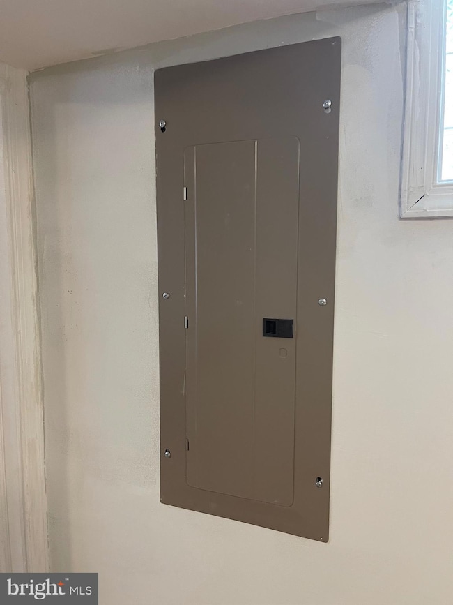 3207#Basement Castleleigh Rd, Beltsville, MD 20705 - photo 7